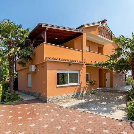 Flowers Apartament *